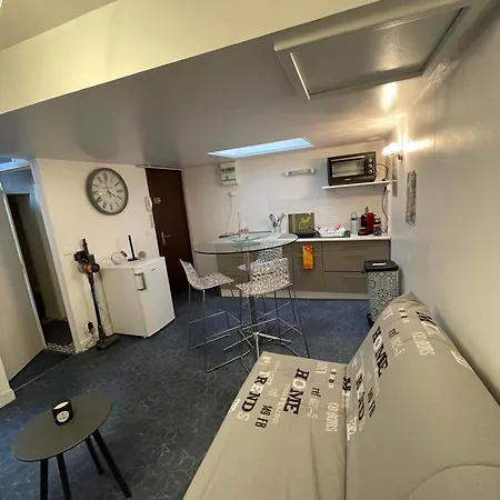 Appartamento Joli Petit F1 Plein Centre *